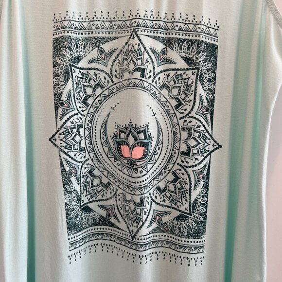 NWOT!!   GAIAM Yoga Graphic Racerback Loose Tank, Light Aqua, Size XL, Very Soft - Picture 3 of 7